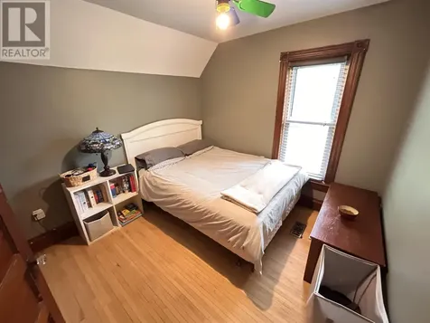 239 Pim Street Sault Ste Marie ON P6B 2T1
