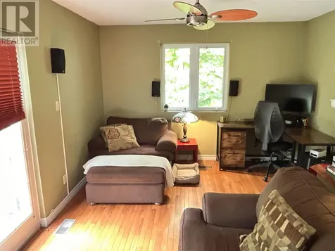 239 Pim Street Sault Ste Marie ON P6B 2T1