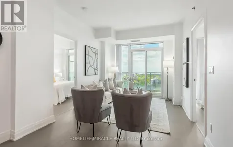 55 Speers Road Oakville (co Central) ON L6K 0H9