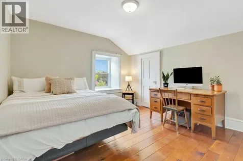 142 Glenmorris Street Cambridge ON N1S 2Z5
