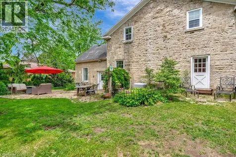 142 Glenmorris Street Cambridge ON N1S 2Z5