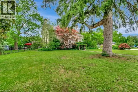 142 Glenmorris Street Cambridge ON N1S 2Z5