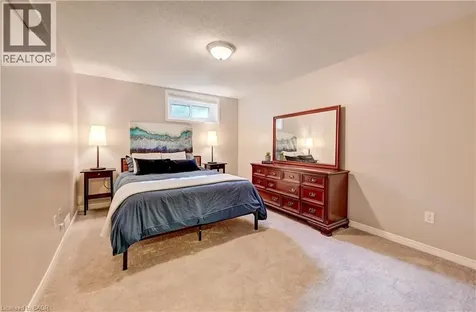 15 Michelle Court Kitchener ON N2N 3K8