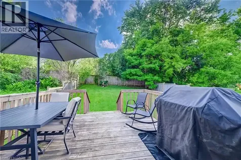 15 Michelle Court Kitchener ON N2N 3K8
