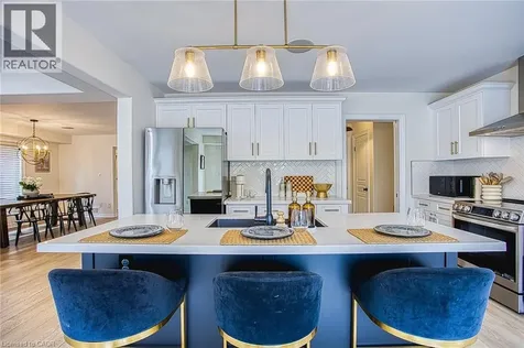 269 Cardinal Crescent Welland ON L3C 0B1