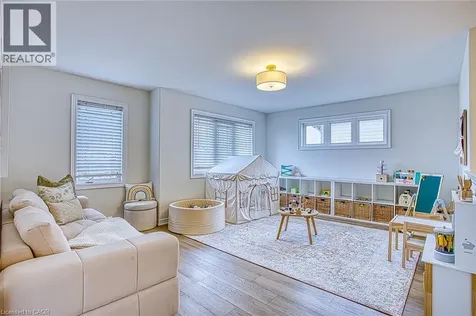 269 Cardinal Crescent Welland ON L3C 0B1
