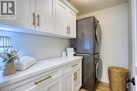 269 Cardinal Crescent Welland ON L3C 0B1