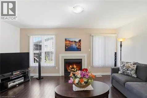 6382 Dilalla Crescent Niagara Falls ON L2H 0C9