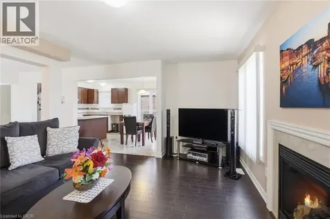 6382 Dilalla Crescent Niagara Falls ON L2H 0C9