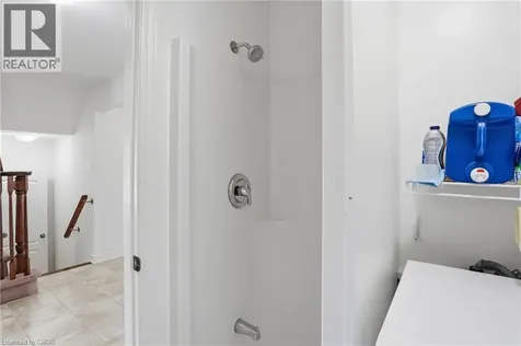 6382 Dilalla Crescent Niagara Falls ON L2H 0C9