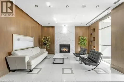1103 Leslie Street North York ON M3C 4G8