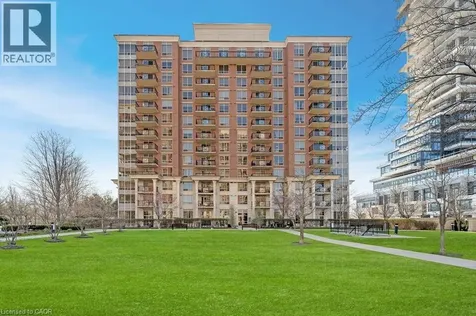 1103 Leslie Street North York ON M3C 4G8
