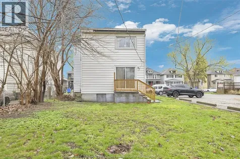 227 Bridge Avenue Windsor ON N9B 2M1