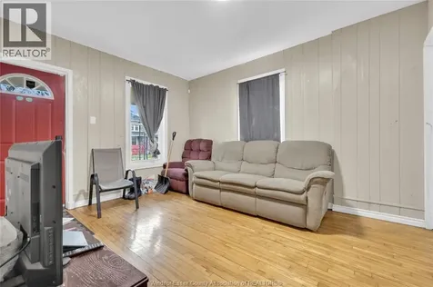 227 Bridge Avenue Windsor ON N9B 2M1