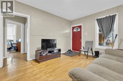 227 Bridge Avenue Windsor ON N9B 2M1