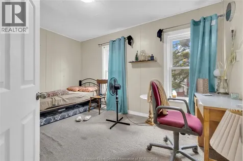 227 Bridge Avenue Windsor ON N9B 2M1