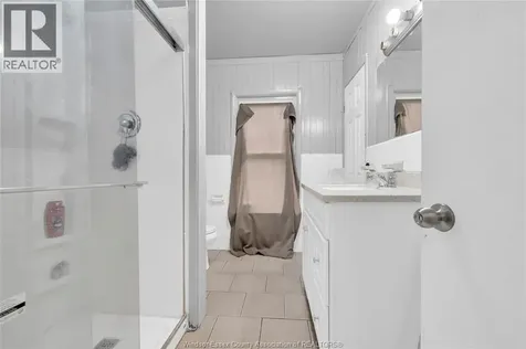 227 Bridge Avenue Windsor ON N9B 2M1