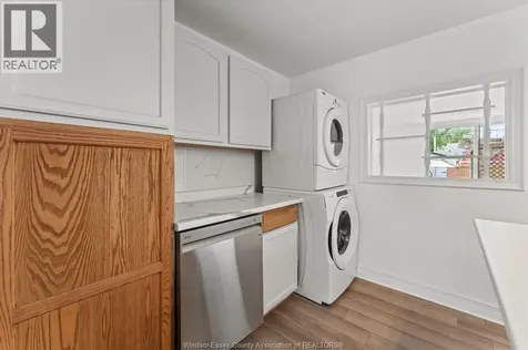 2163 Wellesley Avenue Windsor ON N8W 2E8