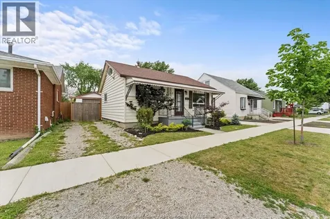2163 Wellesley Avenue Windsor ON N8W 2E8
