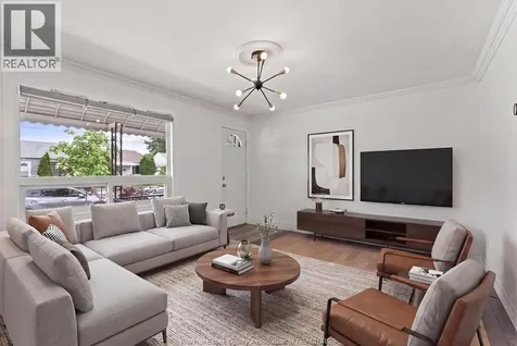 2163 Wellesley Avenue Windsor ON N8W 2E8