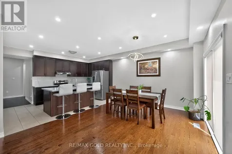 28 Weatherall Avenue Cambridge ON N3H 0C4