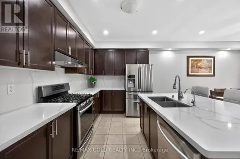 28 Weatherall Avenue Cambridge ON N3H 0C4