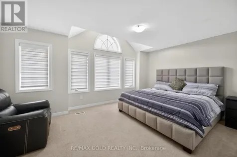 28 Weatherall Avenue Cambridge ON N3H 0C4