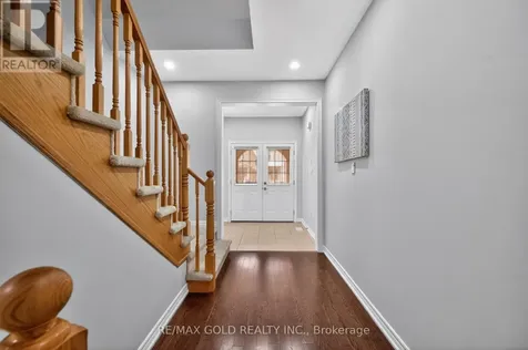 28 Weatherall Avenue Cambridge ON N3H 0C4