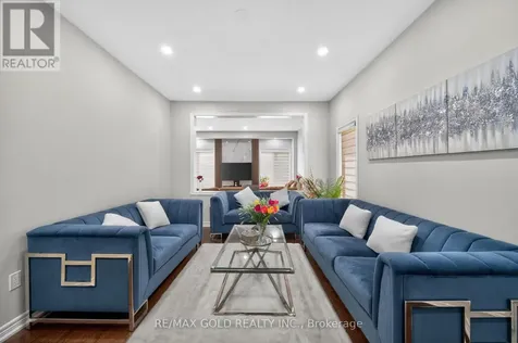 28 Weatherall Avenue Cambridge ON N3H 0C4