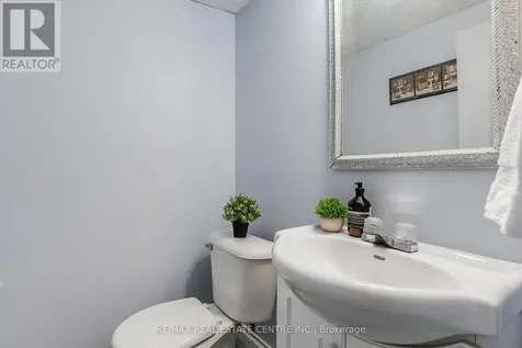 210 Glamis Road Cambridge ON N1R 6L3