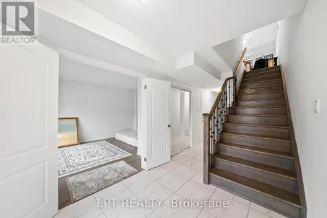 24 Bee Crescent Brantford ON N3T 0V7