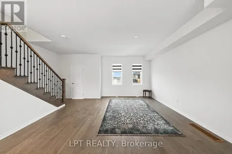 24 Bee Crescent Brantford ON N3T 0V7