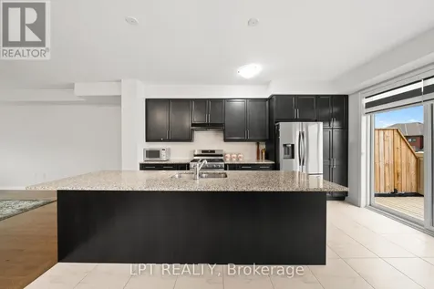 24 Bee Crescent Brantford ON N3T 0V7