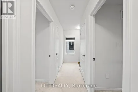 24 Bee Crescent Brantford ON N3T 0V7