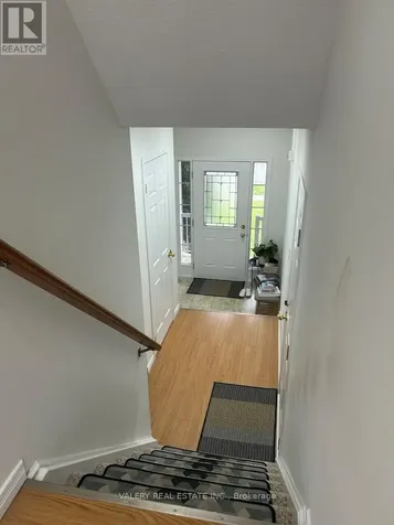 21 Sorrento St Street Kitchener ON N2R 0A4