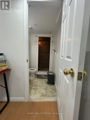 21 Sorrento St Street Kitchener ON N2R 0A4