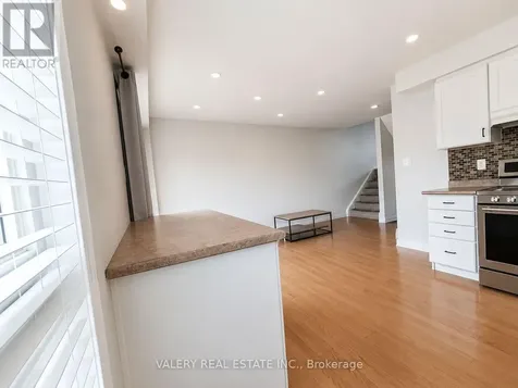 21 Sorrento Street Kitchener ON N2R 0A4
