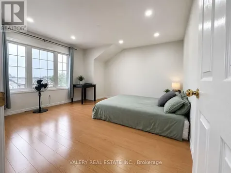 21 Sorrento Street Kitchener ON N2R 0A4