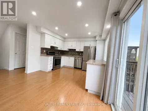 21 Sorrento Street Kitchener ON N2R 0A4