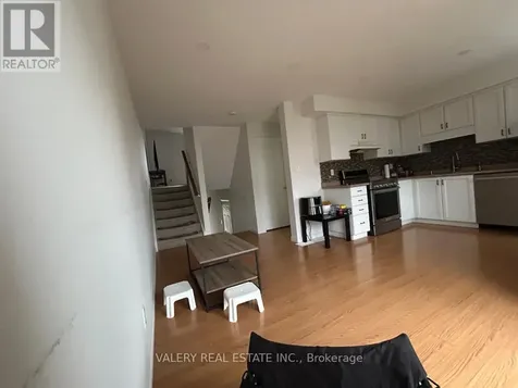 21 Sorrento St Street Kitchener ON N2R 0A4