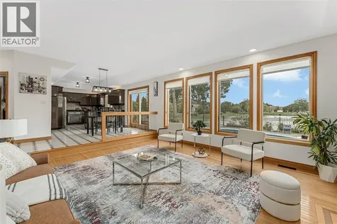 847 Lake Shore Drive Windsor ON N9G 2R1