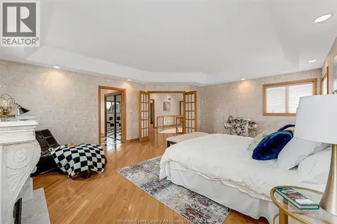 847 Lake Shore Drive Windsor ON N9G 2R1