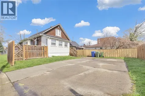 3497 Peter Street Windsor ON N9C 1J4