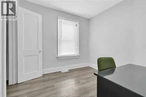 3497 Peter Street Windsor ON N9C 1J4