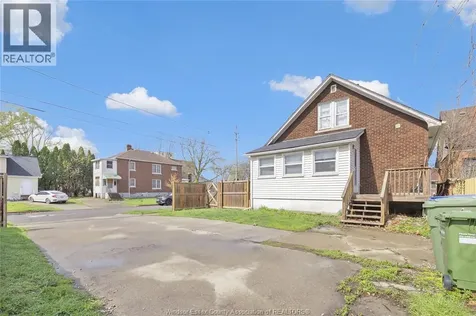 3497 Peter Street Windsor ON N9C 1J4