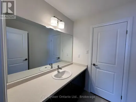 26 Mckernan Avenue Brantford ON N3V 0C2