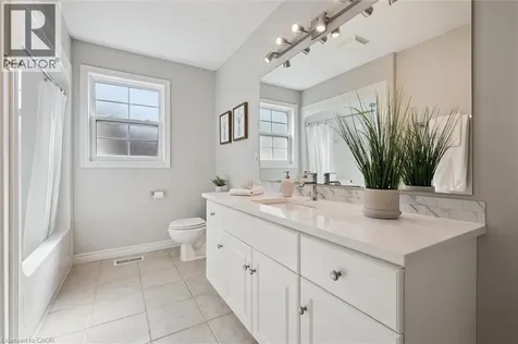 774 Chesapeake Drive Waterloo ON N2K 4A6