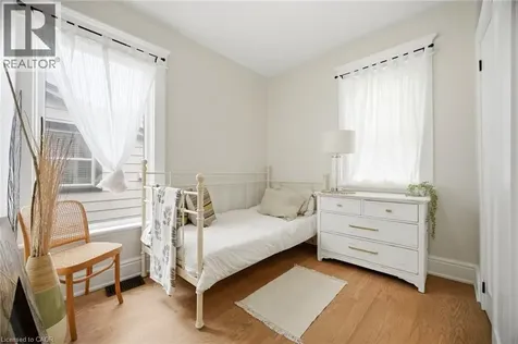 166 East Avenue Brantford ON N3S 3M6