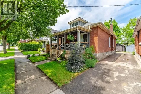 166 East Avenue Brantford ON N3S 3M6