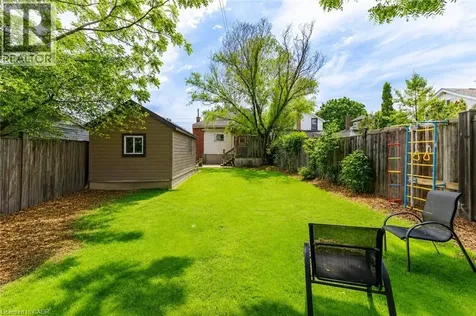 166 East Avenue Brantford ON N3S 3M6